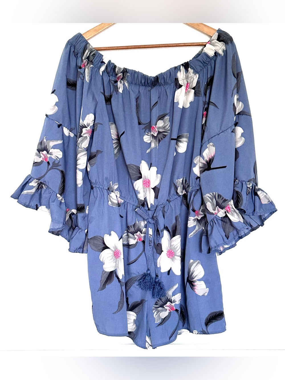 Hint Of Blush Romper Women’s XL Blue Floral Off The Shoulder Ruffle Sleeve
